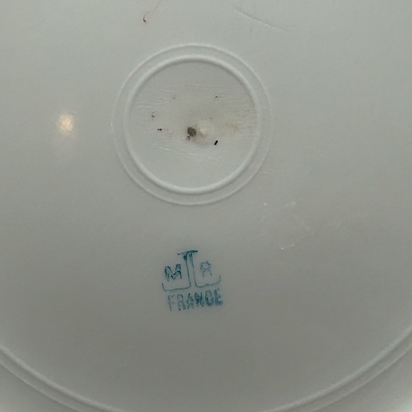 Antique MR France Limoges portrait plate signed - Picture 7 of 7